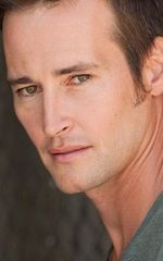 Дерек Хэмилтон