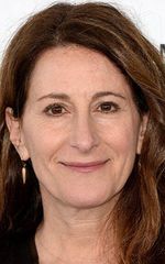 Николь Холофсенер