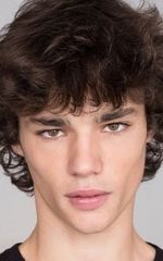 Фернандо Линдес