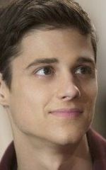 Кенни Бауманн