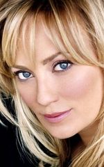 Алексондра Ли