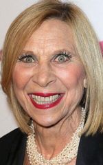 Беверли Сандерс