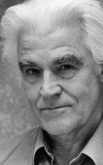 Бернард Ллойд