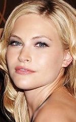 Аманда Лончар