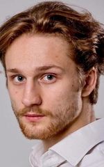 Петр Курдов