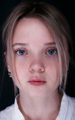 Женя Виноградова