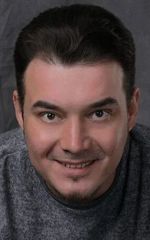 Артур Кизилов