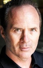 Майкл Эдвард Роуз