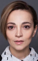 Теона Дольникова