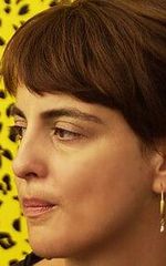 Андреа Стака