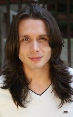 Хуан Карлос Флорес