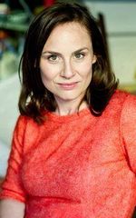 Даниэла Холц