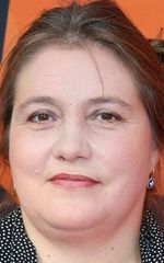 Беттина Стуки