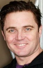 Алекс Фернс