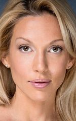 Мириам МакДональд