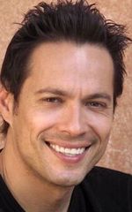 Дэнни Куинн