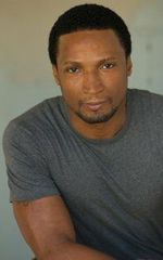 Элвис Ноласко