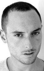 Дэниэл Бен Зеноу