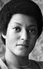 Паула Келли