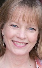 Эми Сток-Пойнтон